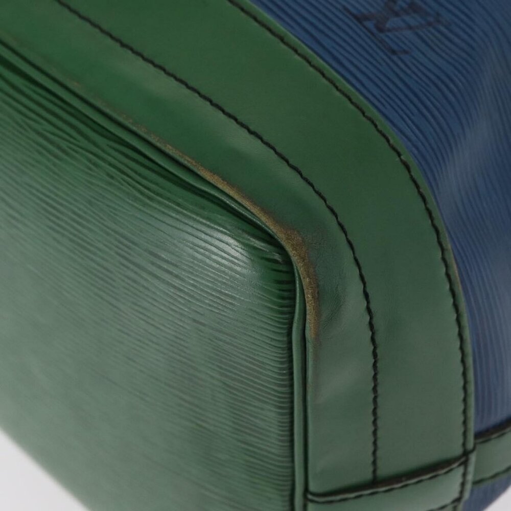 Authentic LOUIS VUITTON Epi Noe Shoulder Bag Bicolor Green Blue M44044 LV - Picture 6 of 16